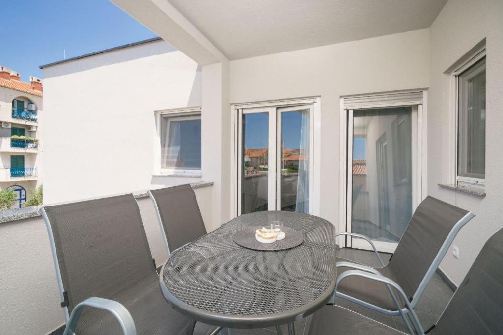 Apartment Stefanio Vodice Zewnętrze zdjęcie