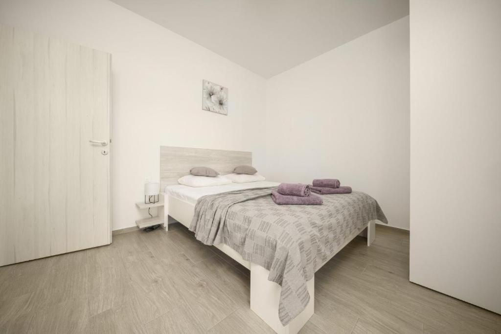 Apartment Stefanio Vodice Zewnętrze zdjęcie